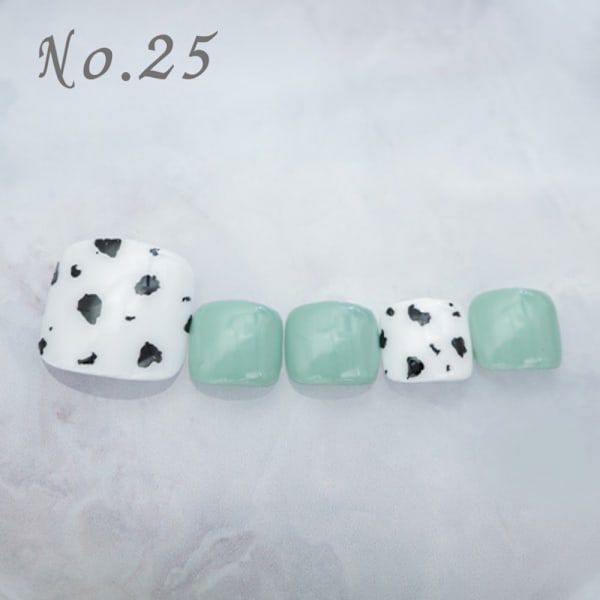 フット：No.25/定額4,400円