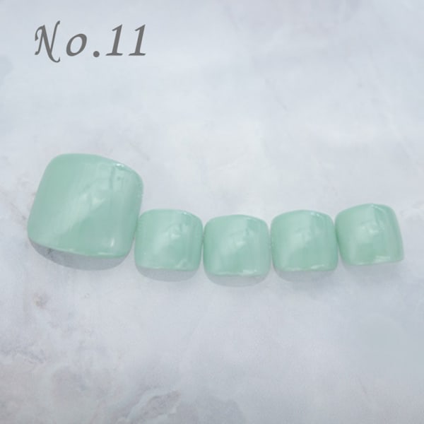 フット：No.11/定額4,400円