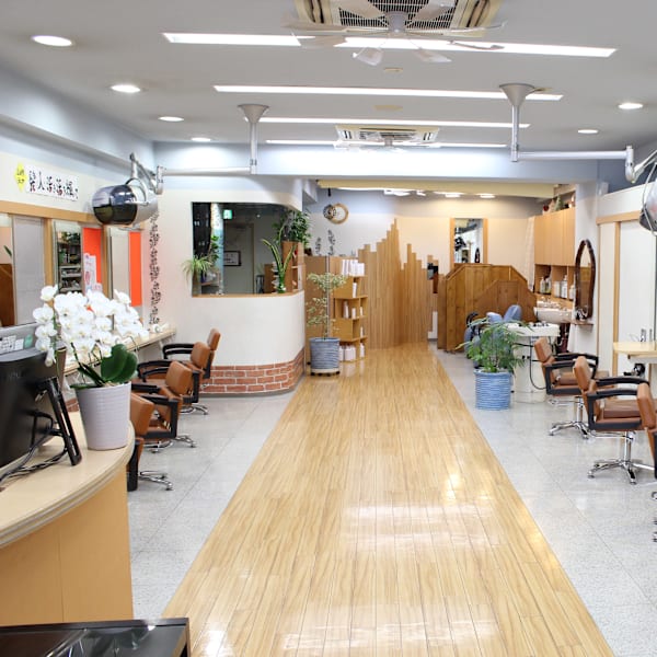 トータルサロン ミーナ