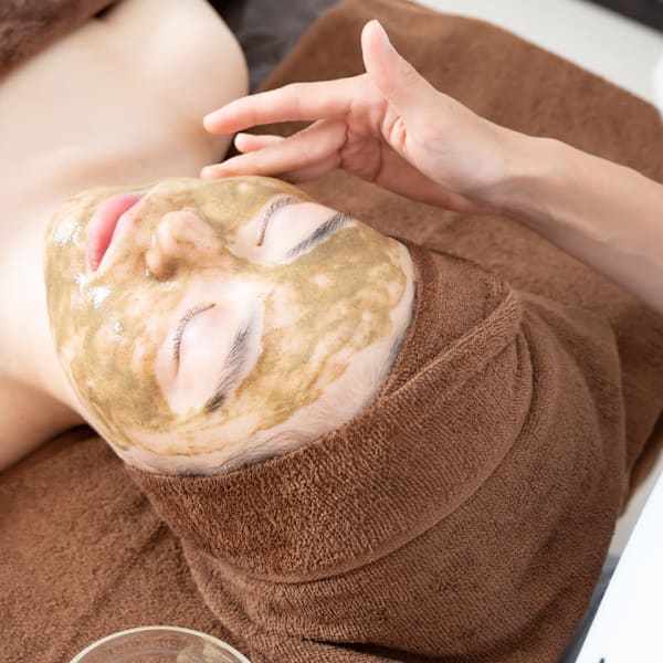 肌質改善専門店×ハーブピーリング Snow skin