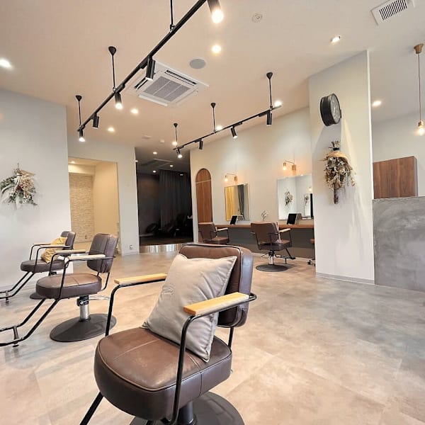 hair design iro+南田宮店【イロ プラス】ブリーチなしダブルカラー/髪質改善カラー