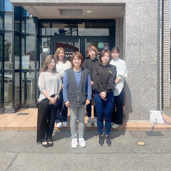 HAIR&MAKE manis 髪質改善・白髪ぼかし