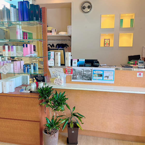 HAIR&MAKE manis 髪質改善・白髪ぼかし