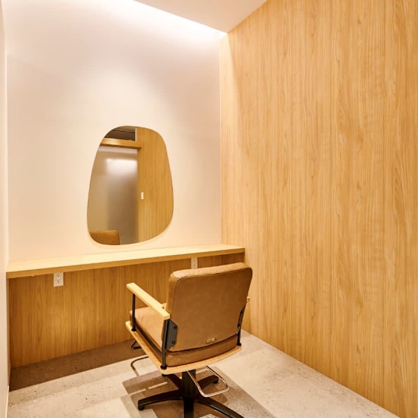 ヘアメディカルサロン大阪梅田 完全個室・髪質改善