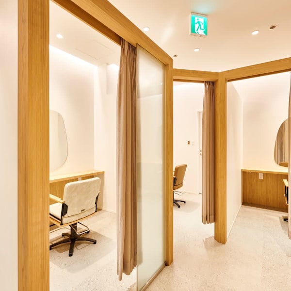 ヘアメディカルサロン大阪梅田 完全個室・髪質改善