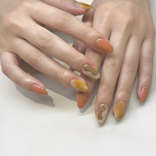 ニュアンスべっ甲ネイル