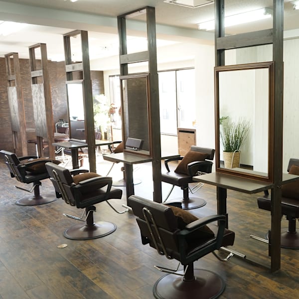 美容室 Riz hair 稲毛店【リズヘアー】