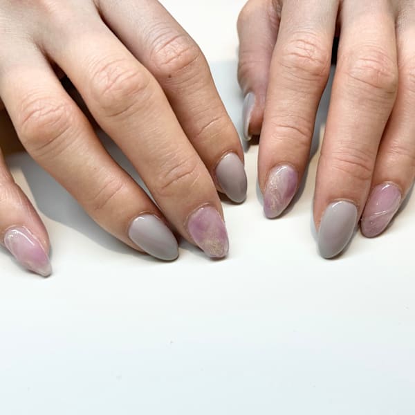 ニュアンス透明感ネイル