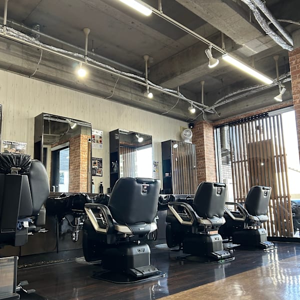 Kazu Hair 段原店