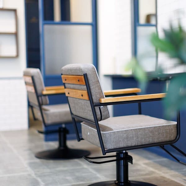 Agu hair amo 板宿店【アグ ヘアー アモ】