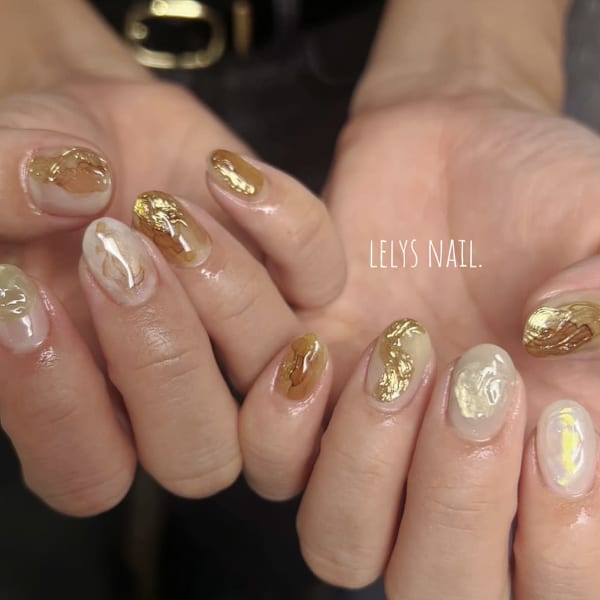 ニュアンスネイル