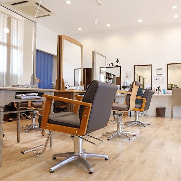 Color-pair カスミ鮎川店