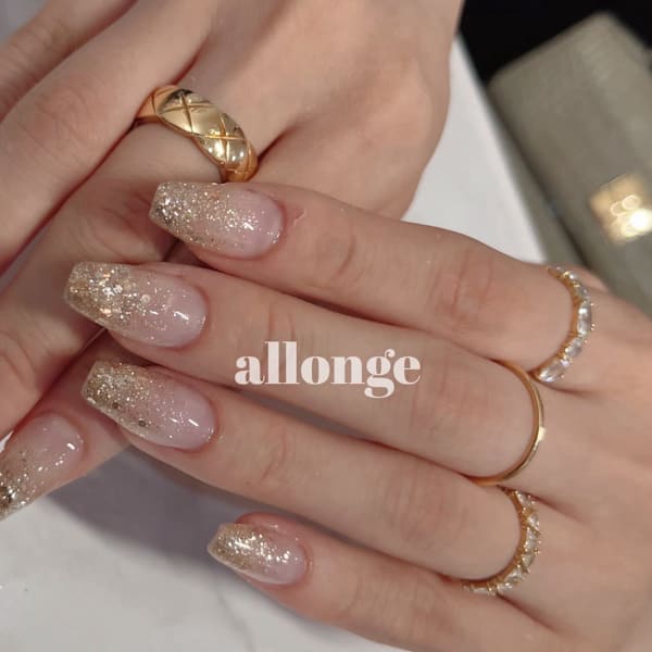 美サロン アロンジェ甲府向町店×ネイル