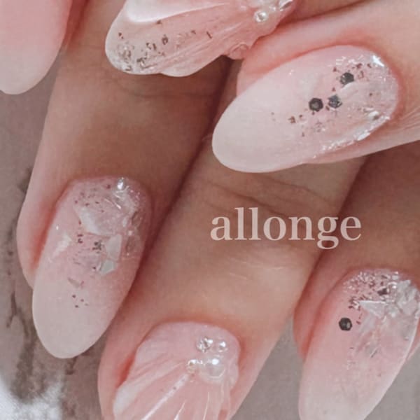 美サロン アロンジェ甲府中央店×ネイル