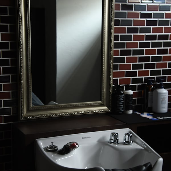 SHANDY's BARBER SHOP