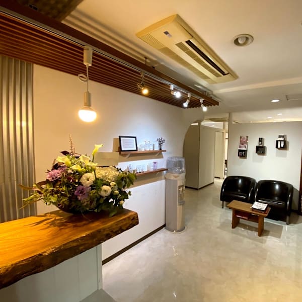 TOTAL BEAUTY SALON LUXY