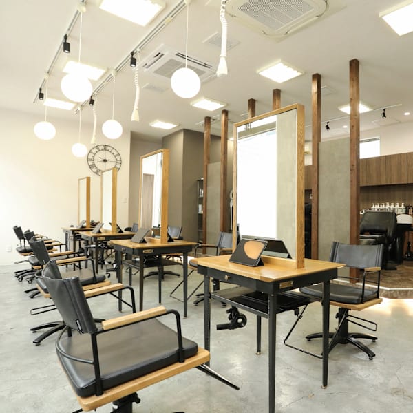 JIL BLAN 土浦ハイライト/レイヤーカット/ショートカット