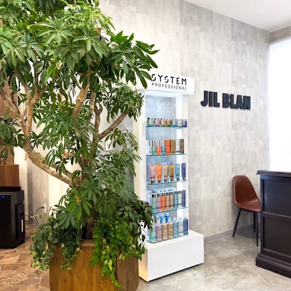 JIL BLAN 土浦ハイライト/レイヤーカット/ショートカット