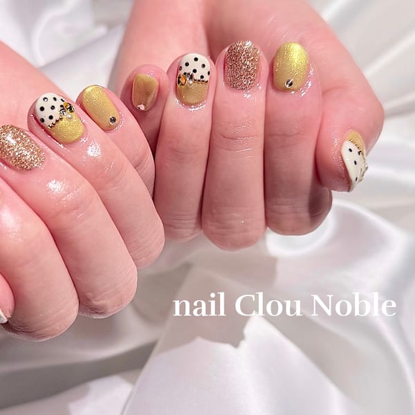 ドット×グリーン