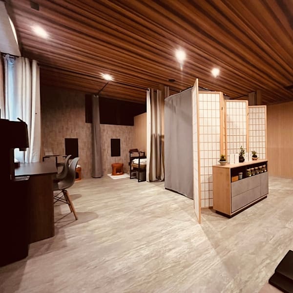 よもぎ蒸し・ハーブラウンジ SOLUNA吉塚