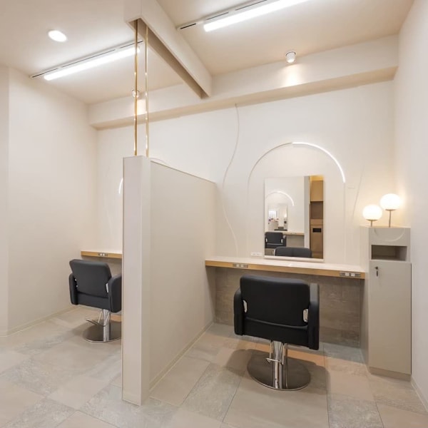 半個室美容室 roan 宗像店