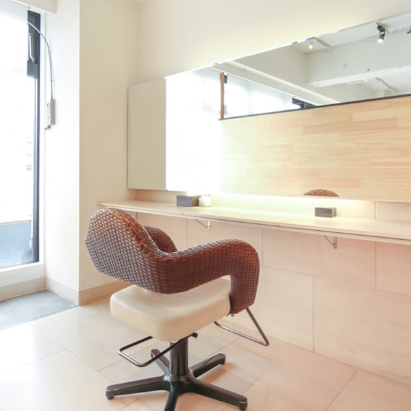 個室美容室 ディアローグ 下北沢店