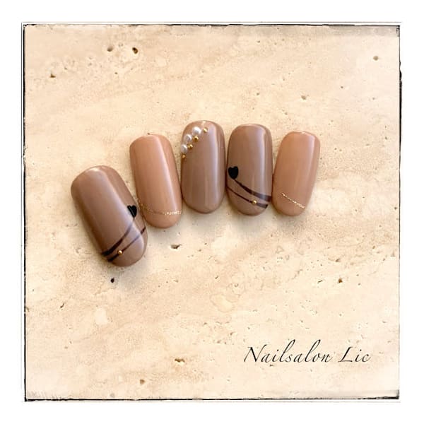 HANDジェルネイル|Nailsalon Lic