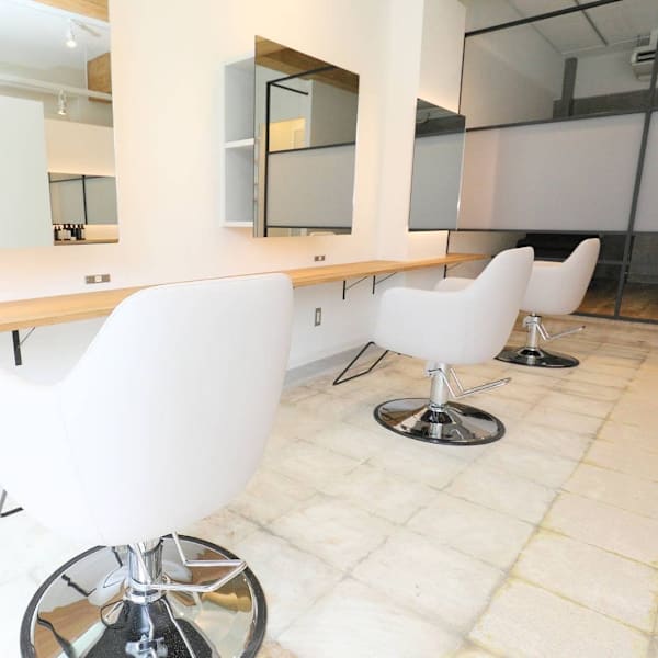 e・m・u【エム】