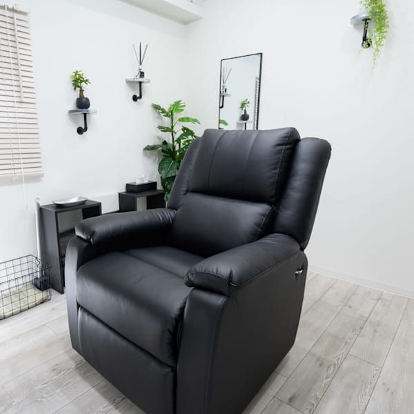 眉毛デザイン・メンズ脱毛・フェイシャル  Smooth LABO