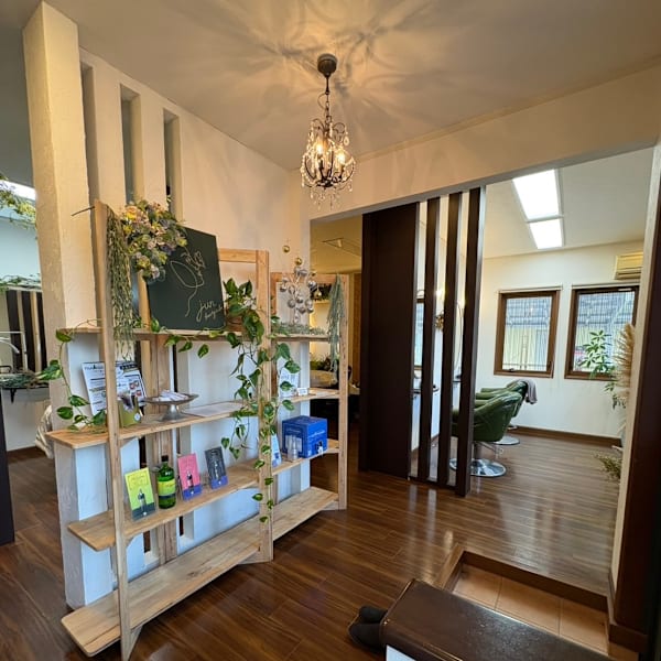 jun beauty salon