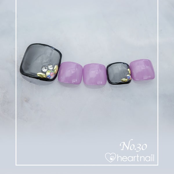 フットネイル：No.30