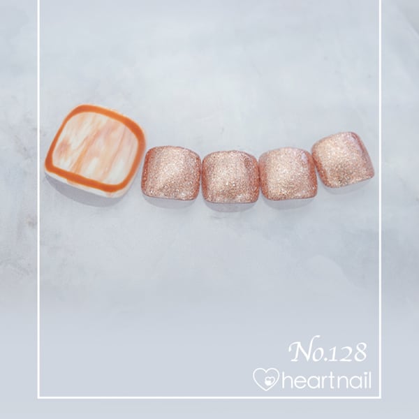 フットネイル：No.128|はあとねいる 大橋店