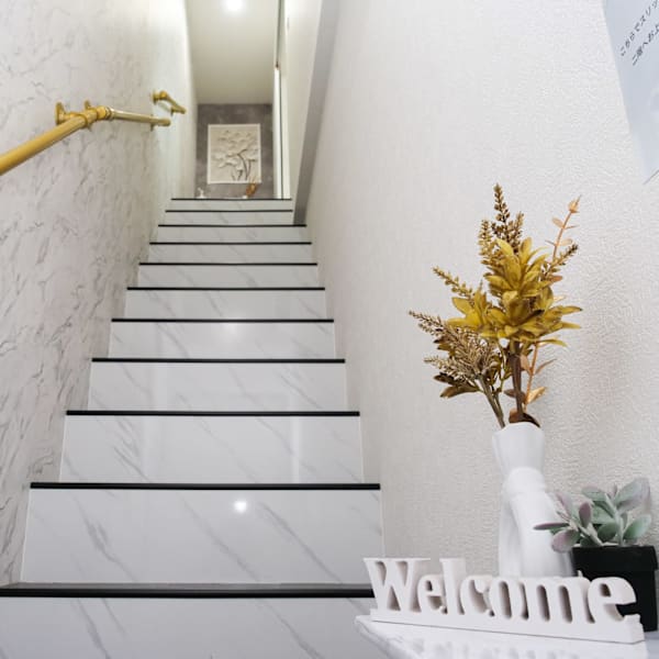 Nail Salon Stork【ネイルサロン ストーク】