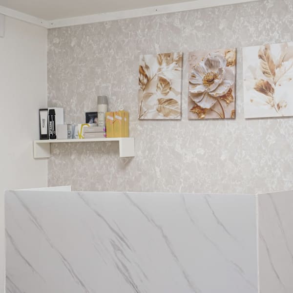 Nail Salon Stork【ネイルサロン ストーク】