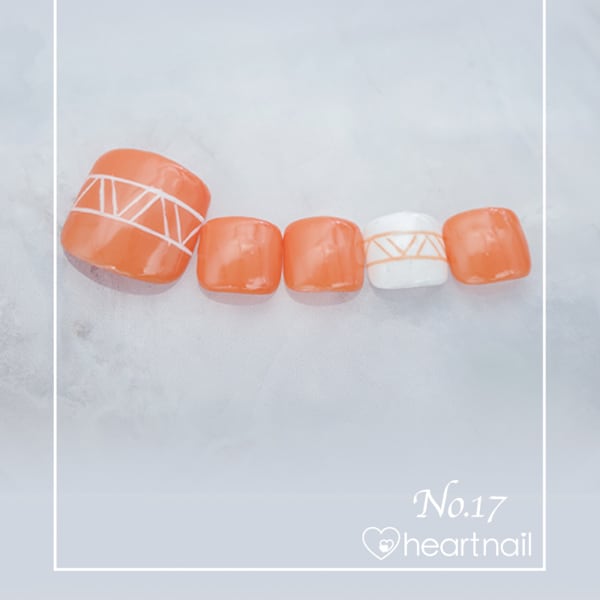 フットネイル：No.17