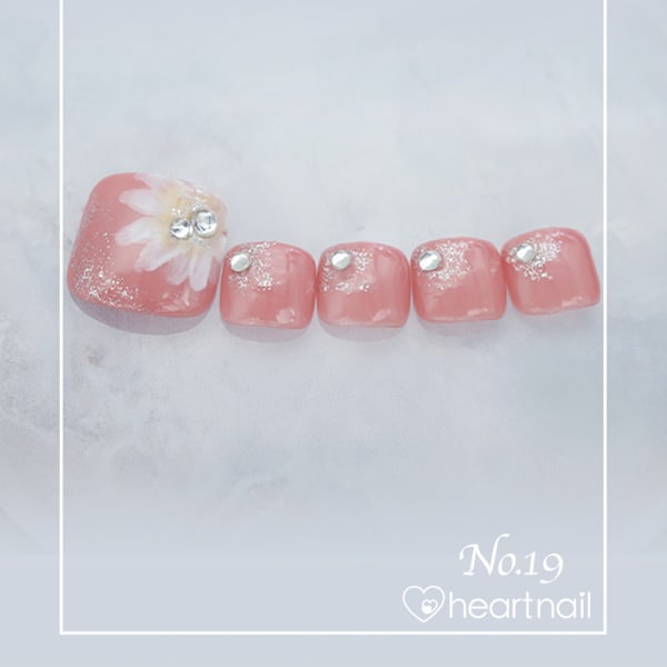 フットネイル：No.19