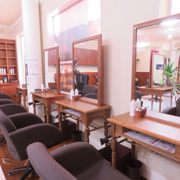 ヘアカラー専門店 タビアカラー 春日店