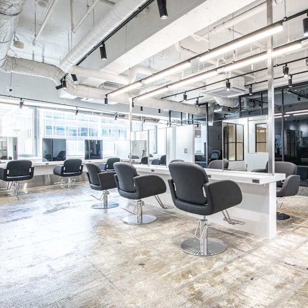 EIGHT umeda 梅田店【エイト】