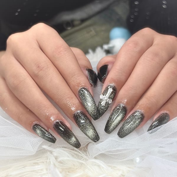 黒マグネットネイル◎|studio tam