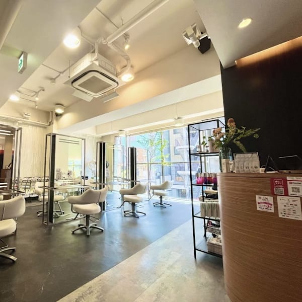 RAIN　hair&beauty神戸三宮