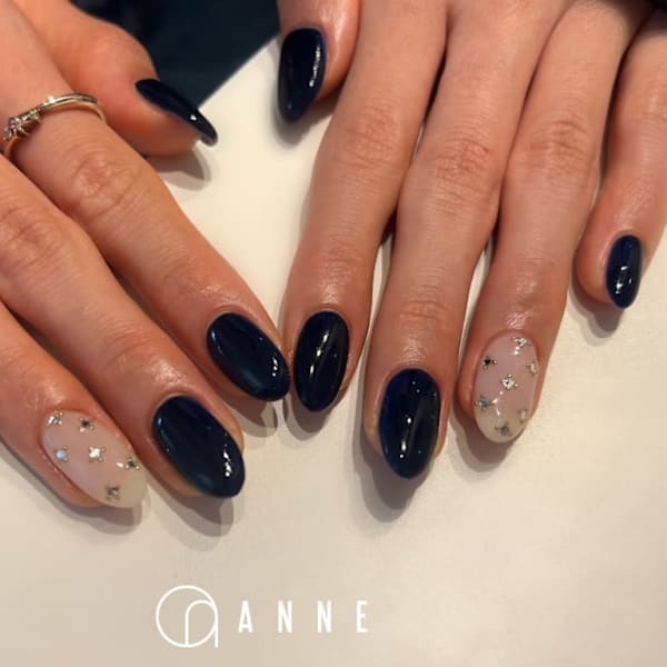 ANNE渋谷店 ネイビー×ビジューネイル|ANNE 渋谷店【アンネ】