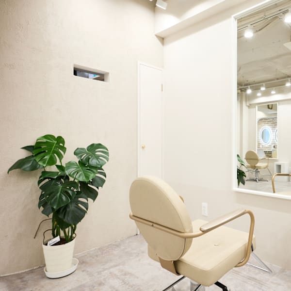 ULUA 吉祥寺店【ウルア】