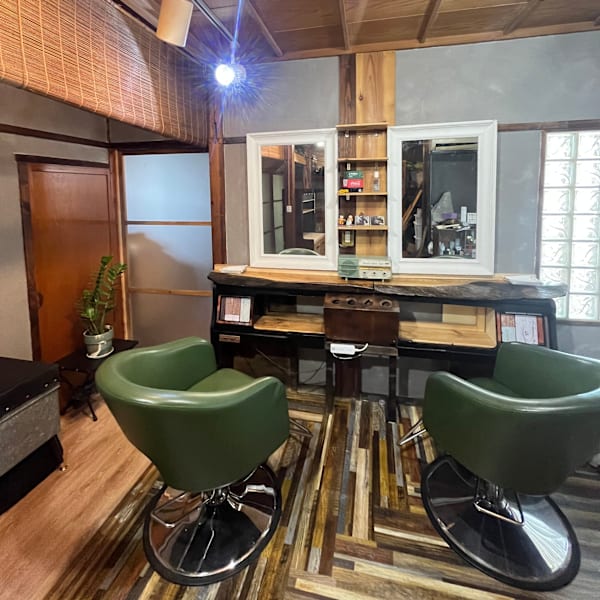 完全予約 隠れ家美容室COLORS 大月鳥沢店