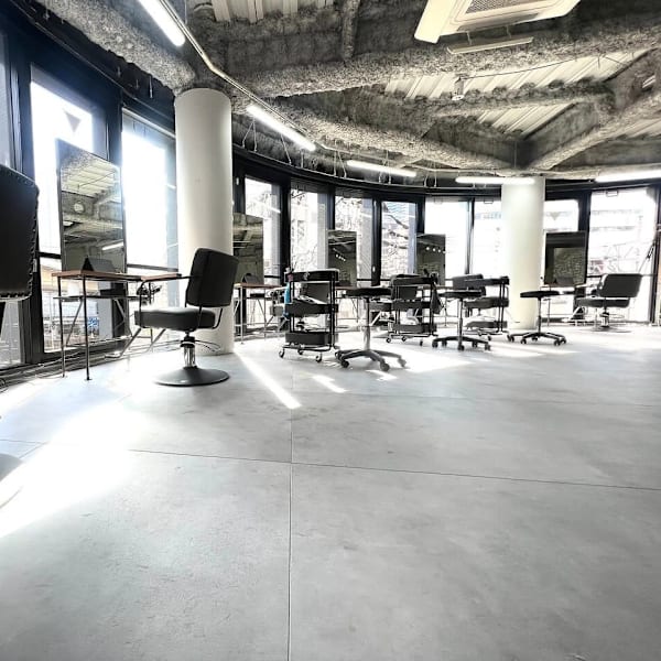 Korean Men's Salon LUAU Ao【コリアンメンズサロン ルアウ アオ】