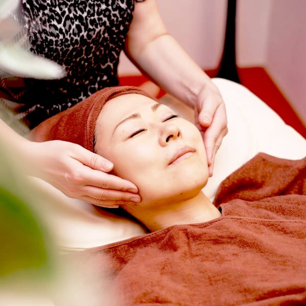 サレーヌ フェイシャルサロン 下北沢店