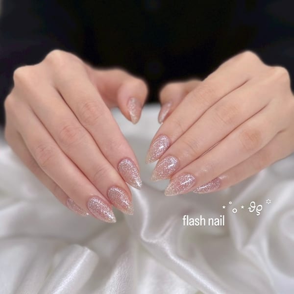 ピンクフラッシュネイル|Beauty Design Moana