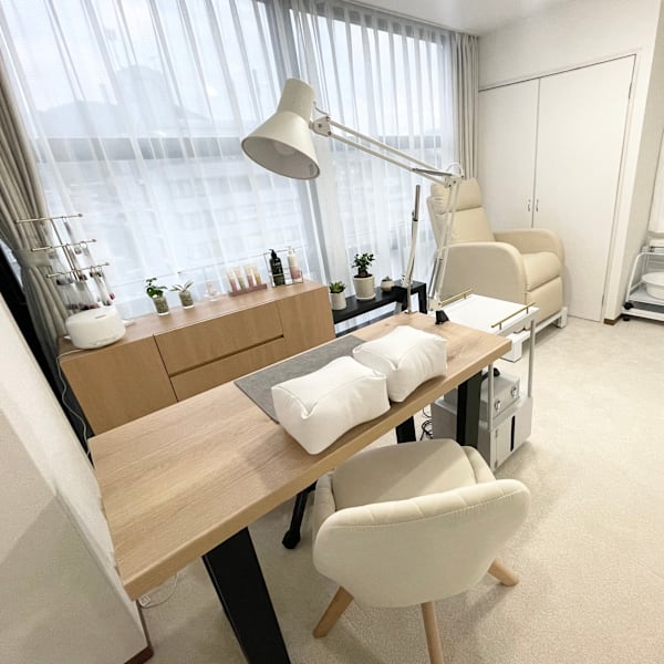 Nail Care Salon N