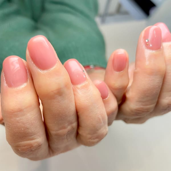 〈ジェル〉うるぷるシアーピンク|MENARD CHAMPS BILEC Nail Salon