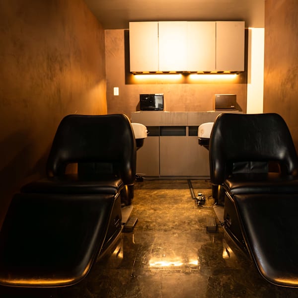 Liberte 岡崎店/髪質改善/縮毛矯正/白髪染め【リベルテ】