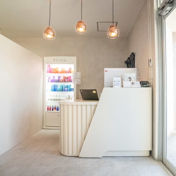 Liberte 岡崎店/髪質改善/縮毛矯正/白髪染め【リベルテ】